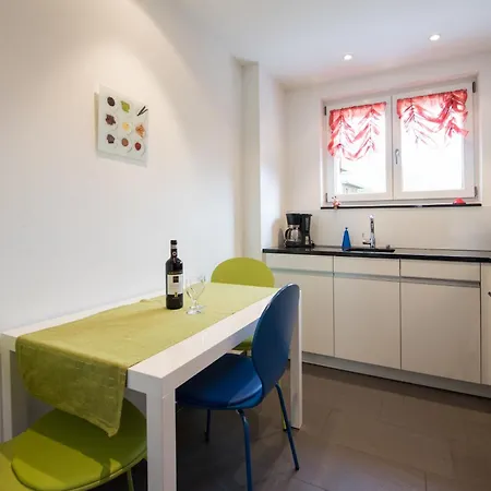 Dischmablick شقة *